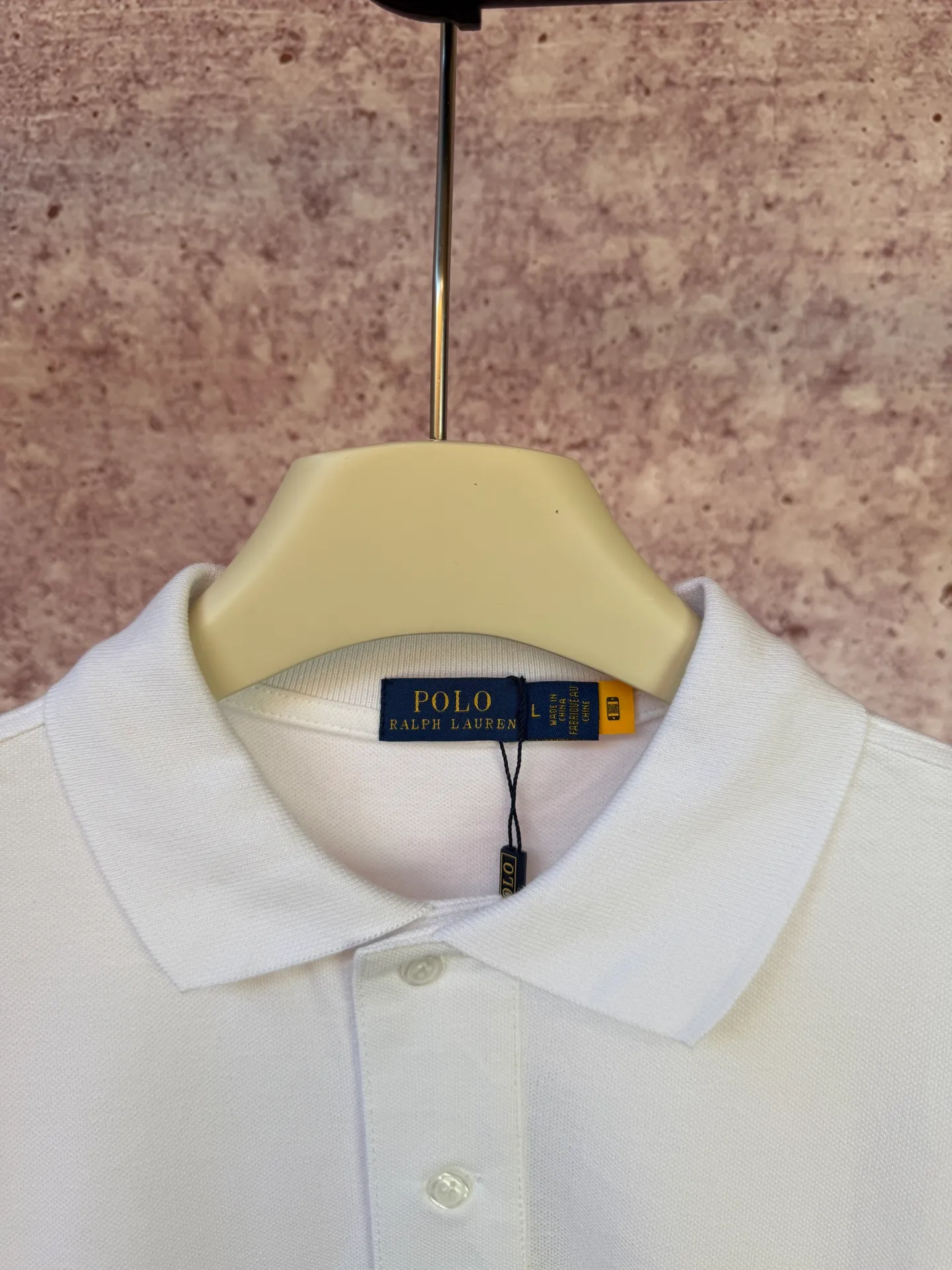 P200 Ralph Lauren classic unisex pony logo pique polo long sleeves, the original version is the same 250g pure cotton pique fabric, there is no difference in the overall style and craftsmanship, it is simple and lazy to wear alone, and the old money style polo collar is the first choice for autumn.